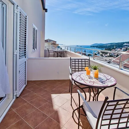 Apartment And Marija Hvar Town