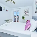 Apartamento And Marija